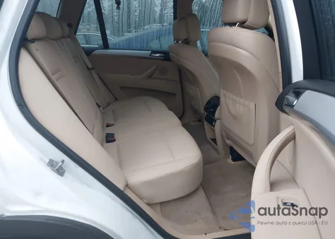 2013 BMW X5 xDrive35I/xDrive35I Premium/xDrive35I Sport Activity z USA, uszkodzony, nr VIN 5UXZV4C58D0B18750